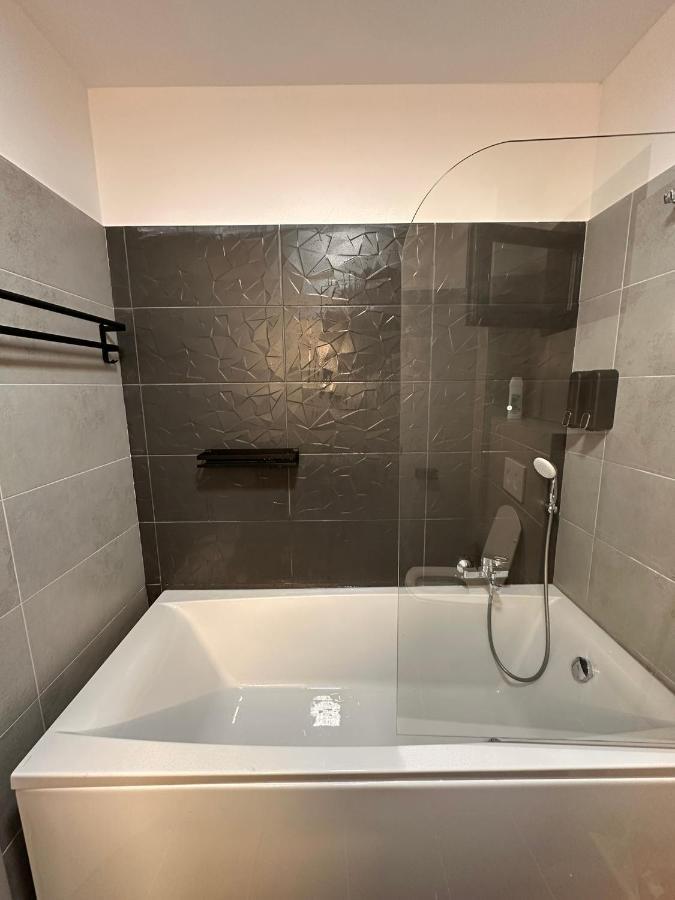 Apartment Silver Atol